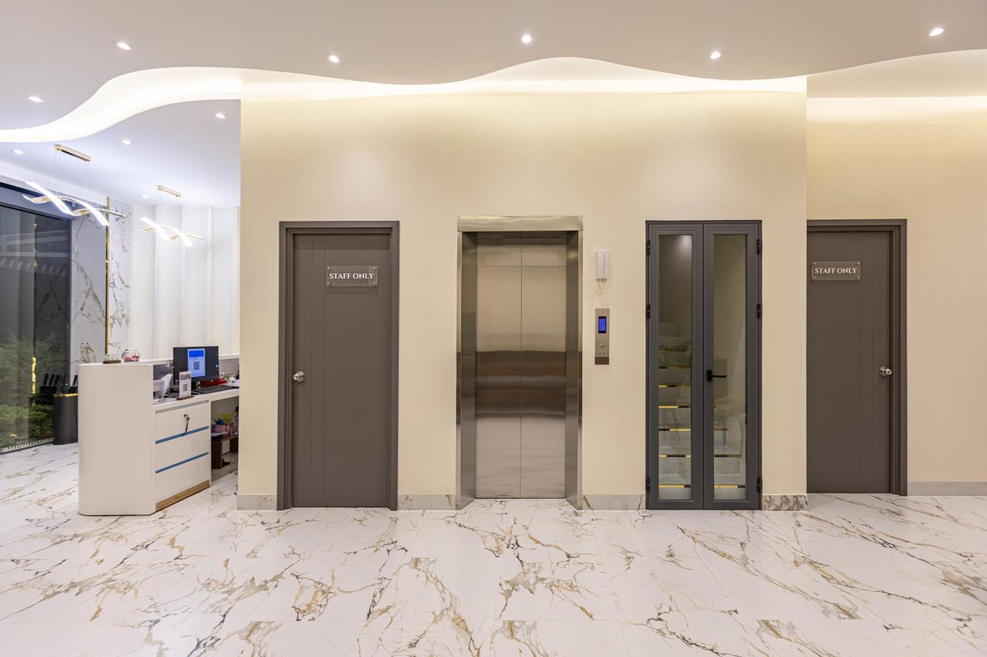 V'Luna Hotel - Managed By Thm Cần Thơ Ngoại thất bức ảnh