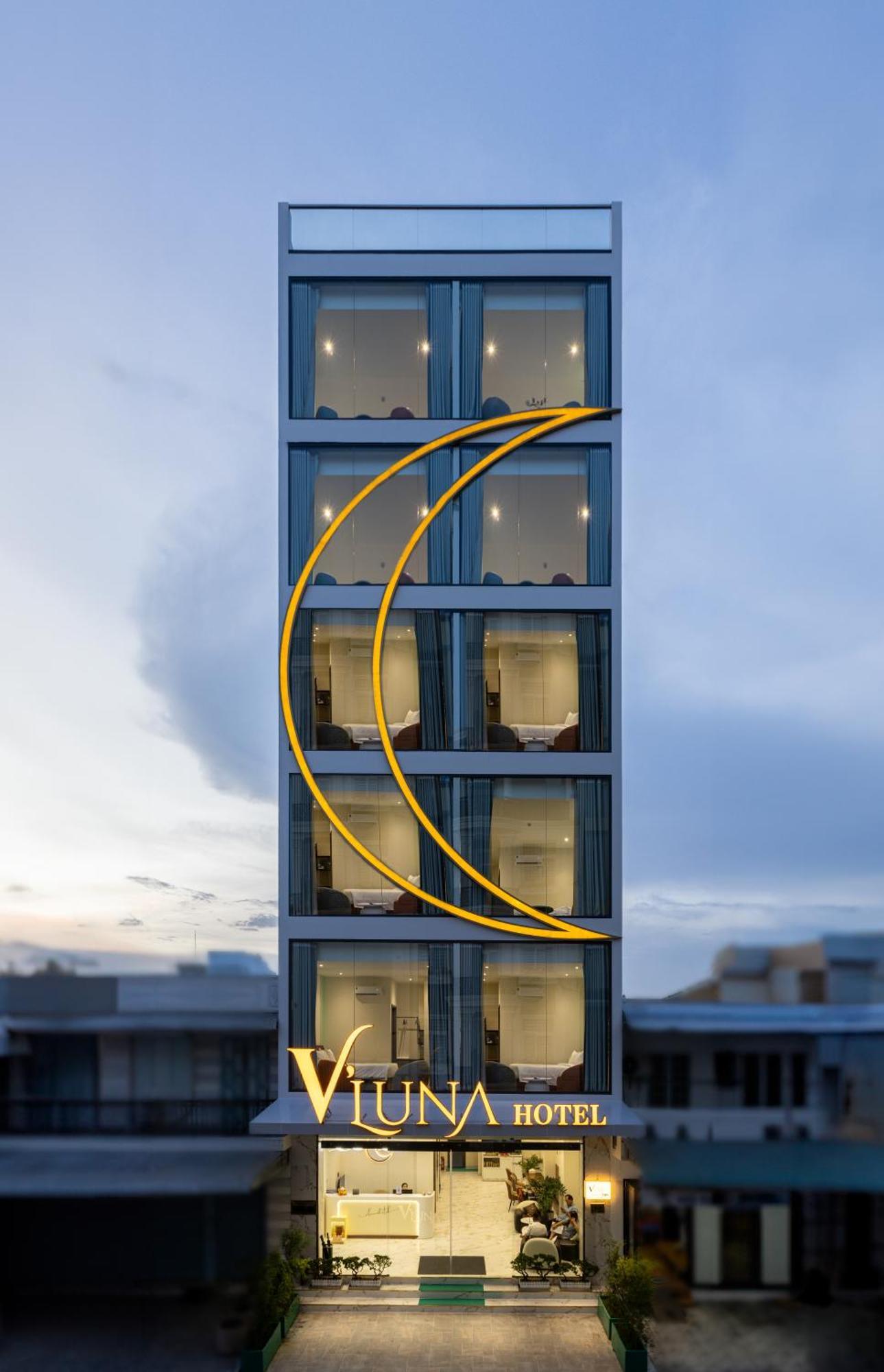 V'Luna Hotel - Managed By Thm Cần Thơ Ngoại thất bức ảnh