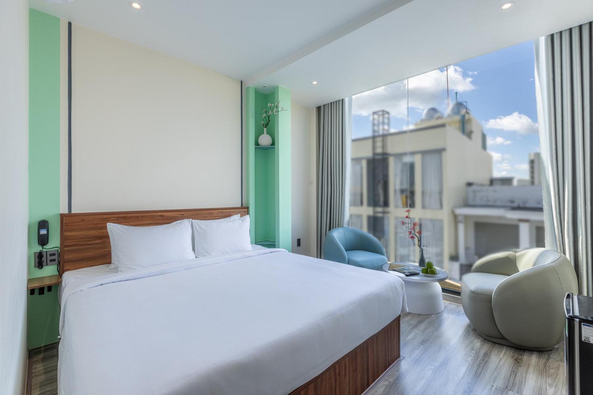 V'Luna Hotel - Managed By Thm Cần Thơ Ngoại thất bức ảnh